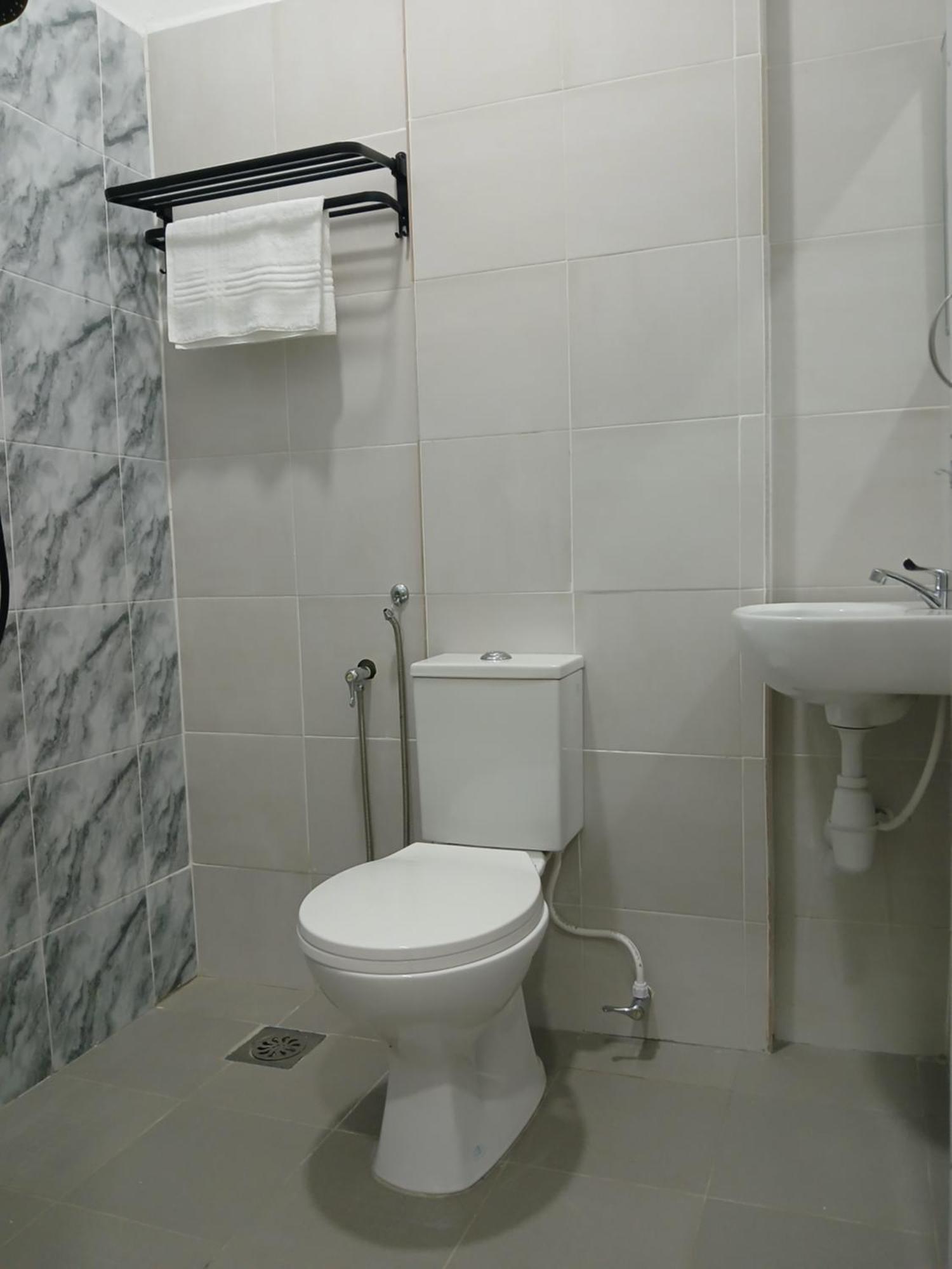 Tz Satellite Hotel, Kota Bharu Dış mekan fotoğraf